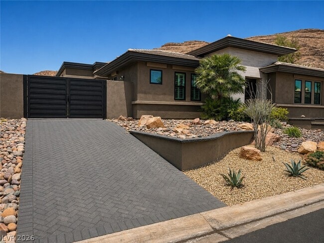 Photo - 2577 Red Arrow Dr