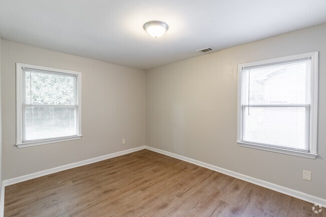 2HAB, 1BA - 840ft²