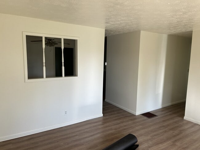 Photo - 115 Salter Rd