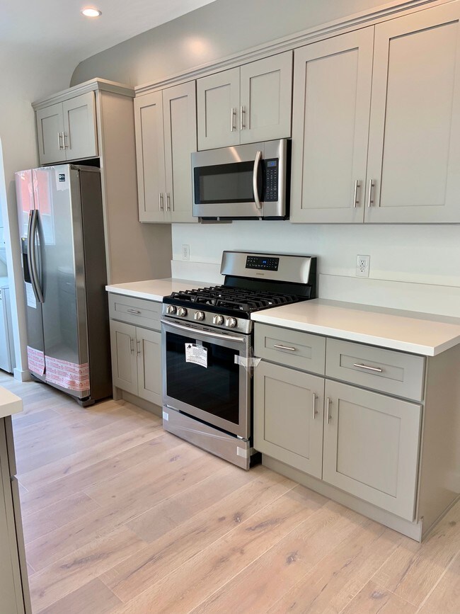 Photo - 5203 W 20th St Unit 5203