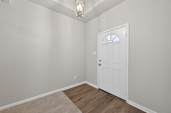 Photo - 2320 Cedar Pl Dr