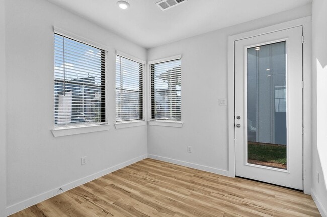 Photo - 3235 Loam Ln