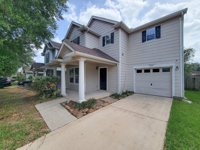 8106 Arrington Forest Ln
