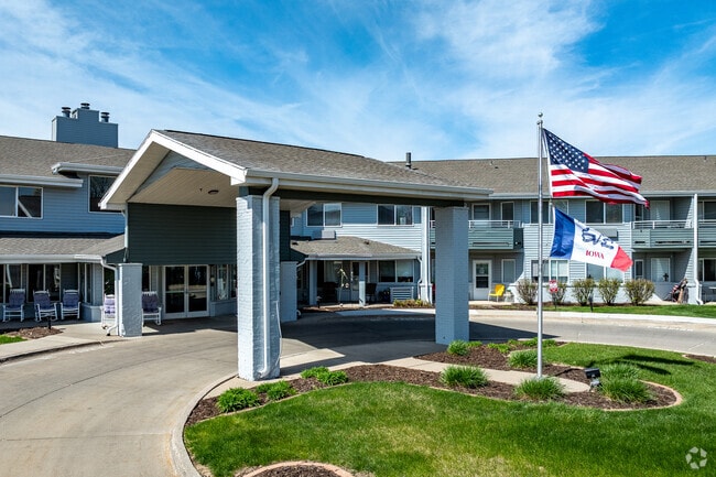 Photo - Holiday Illahee Hills