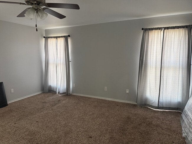 Photo - 1815 Masquerade Blvd