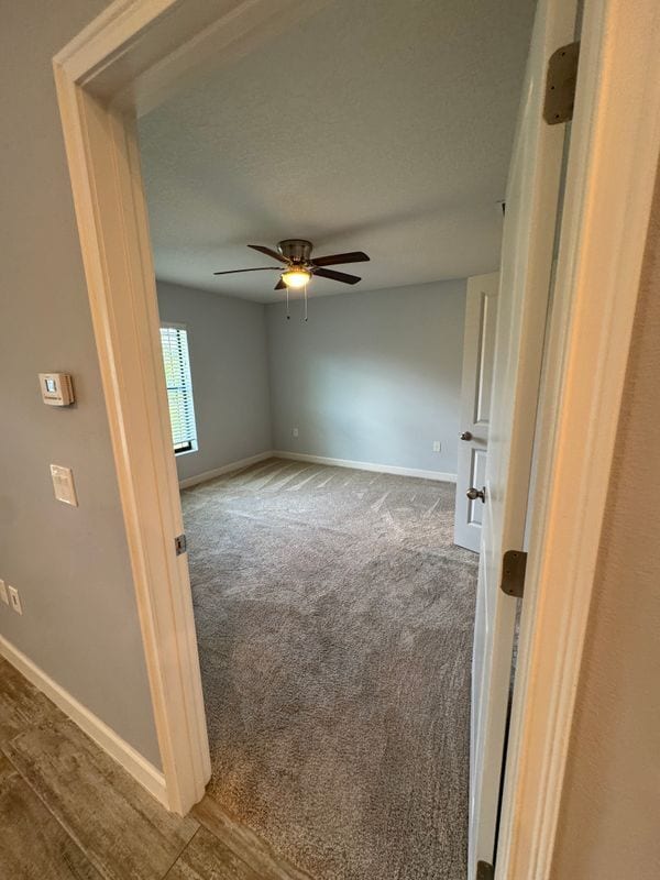 Photo - 1677 Lizette St SE