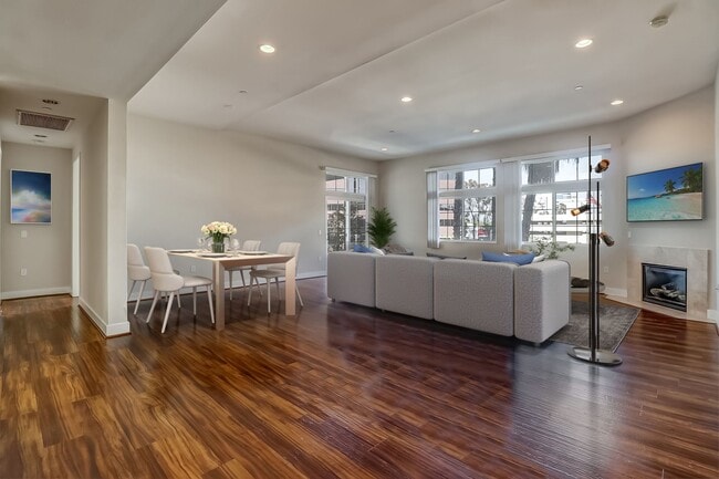 Axis 2300 Apartments