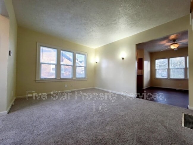 Photo - 514 E Oak St Unidad 514