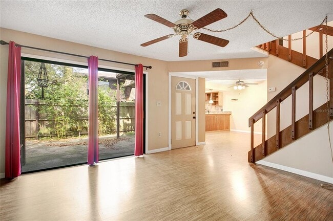 Photo - 611 Olympic Dr