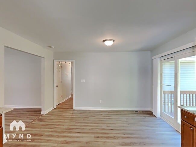 Photo - 2716 Goshawk Ln