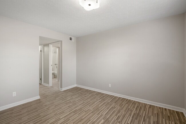 Green Valley Apartments