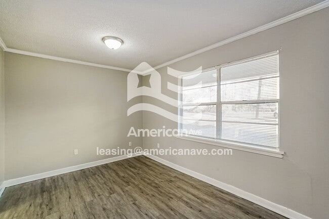 Photo - 2645 Maria Terrace