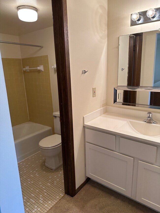 Chapel Hill Apartments