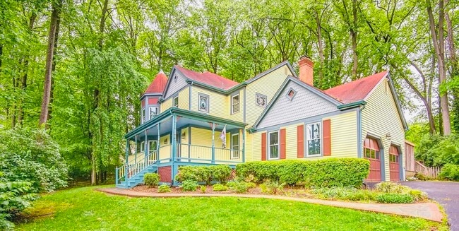 Building Photo - 6814 Braddock Rd Rental