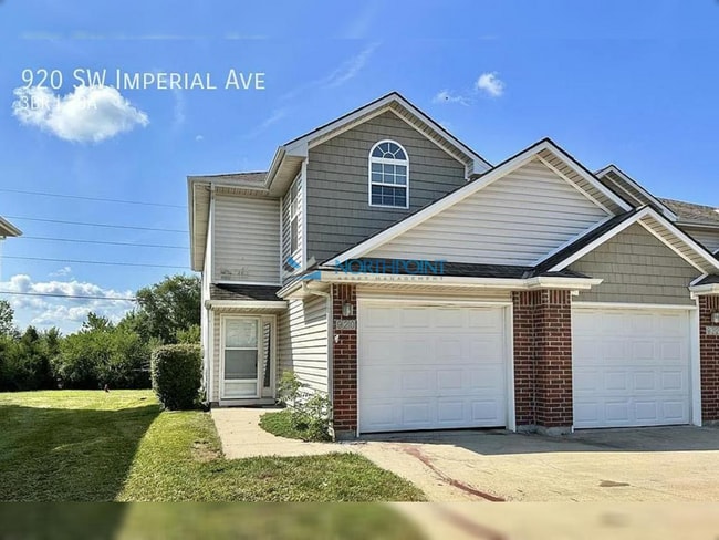 Building Photo - Fantastic 3BR 2.5 BA Home w/ Granite + Garage in Blue Springs Unit 920