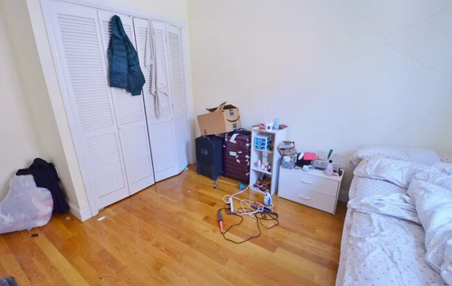 Photo - Charming 3 Bedroom-No Broker fee