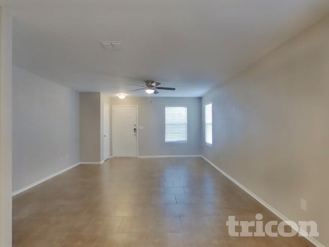 Photo - 10911 Bosal Trail