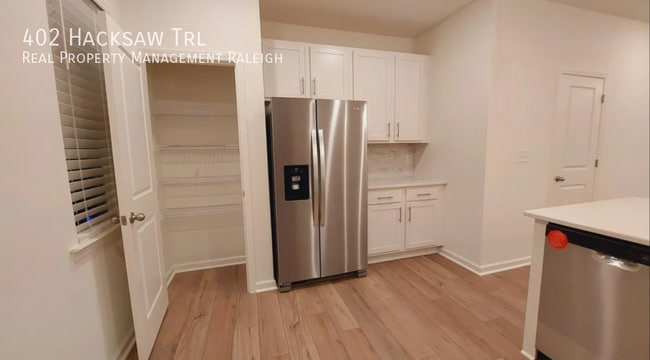 Photo - 402 Hacksaw Trl