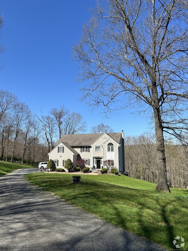 Building Photo - 77C Long Meadow Hill Rd Rental
