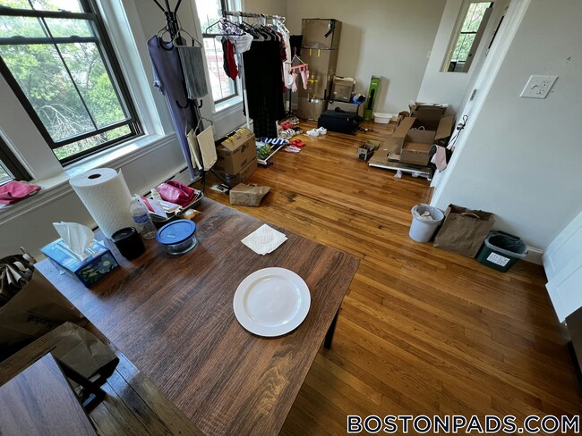 Photo - 116 Willow St Unit 4