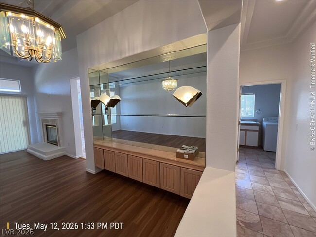 Photo - 2700 Vista Butte Dr
