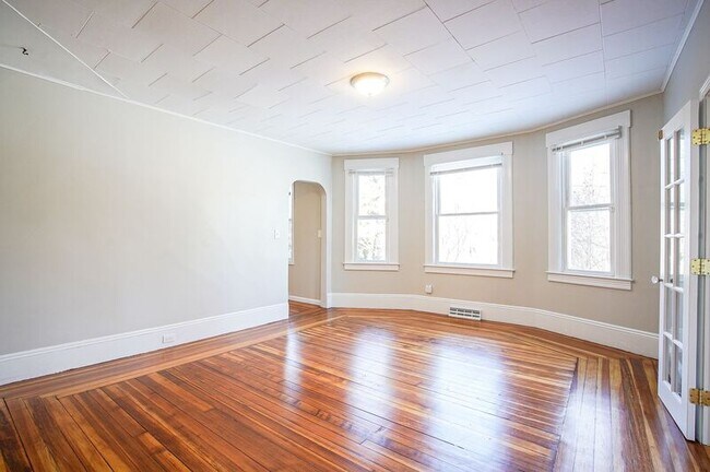 Photo - 10-12 River Street Unit #1