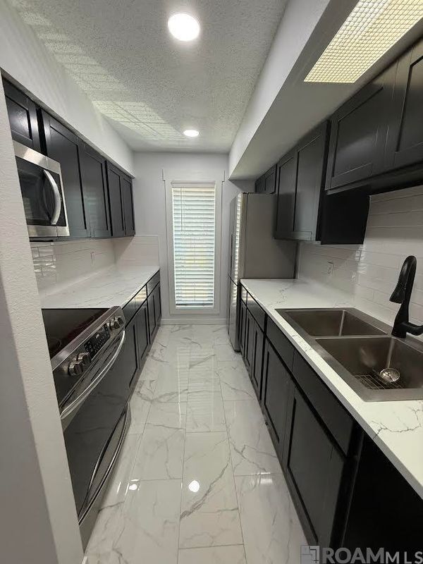 Photo - 3320 N Arnoult Rd