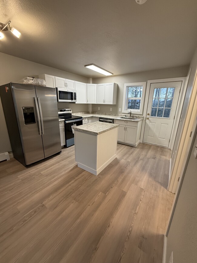 Photo - 3431 W Sakai St Unit 3