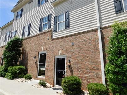 Building Photo - 104 Northwynd Cir