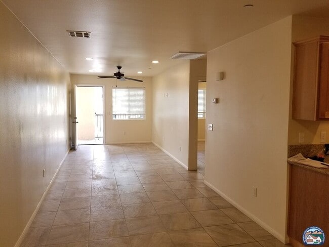 Photo - 495 W Commercial Ave Unit 2