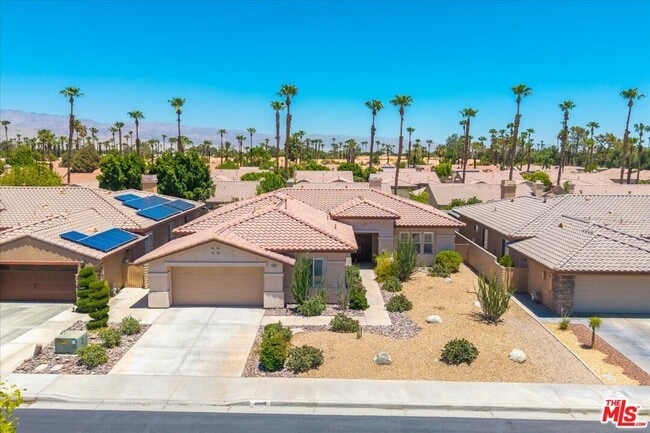 Building Photo - 40808 Eastwood Ln