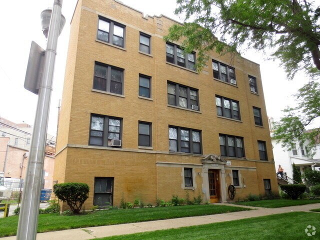 Building Photo - 6018 N Paulina St Unit 2S Rental