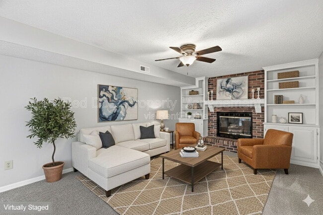 Building Photo - 8029 Cardinal Cove W