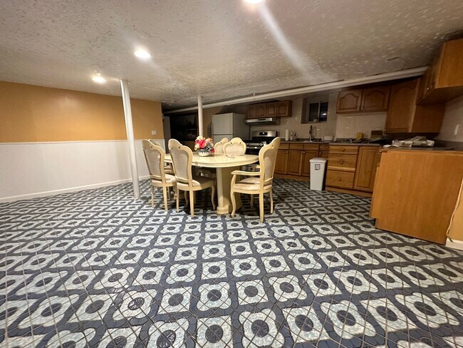 Photo - 2 Fletcher Ave Unit 1