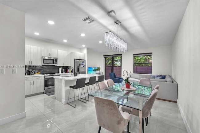 Building Photo - 15850 NW 91st Ct Rental