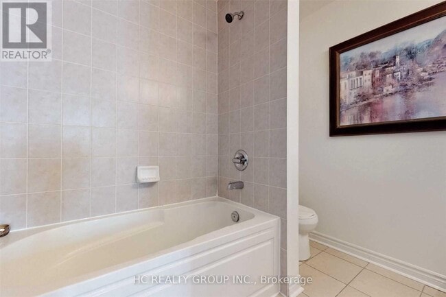 Photo - 3RD FLOOR MASTERBEDROOM - 2-4 EATON PARK LANE