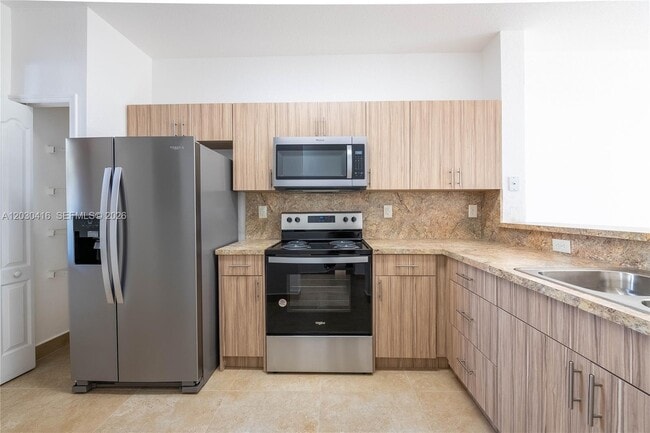 Photo - 7200 NW 177th St Unit 109-7