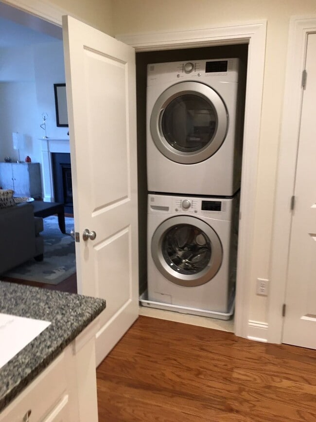 Photo - 8 Sherwood St Unit 5-1A