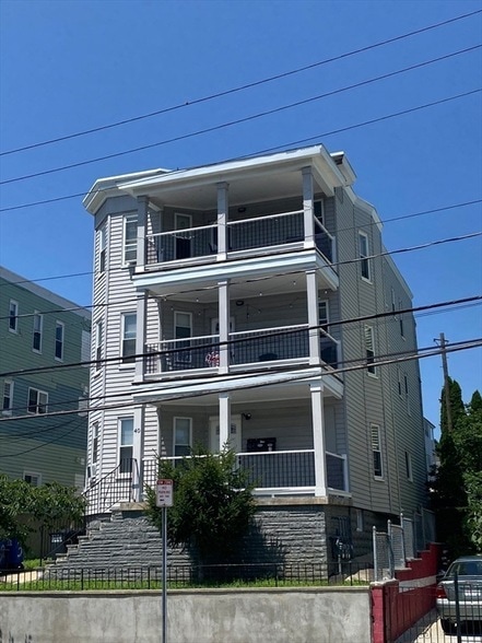 Photo - 40 Temple St Unit 3