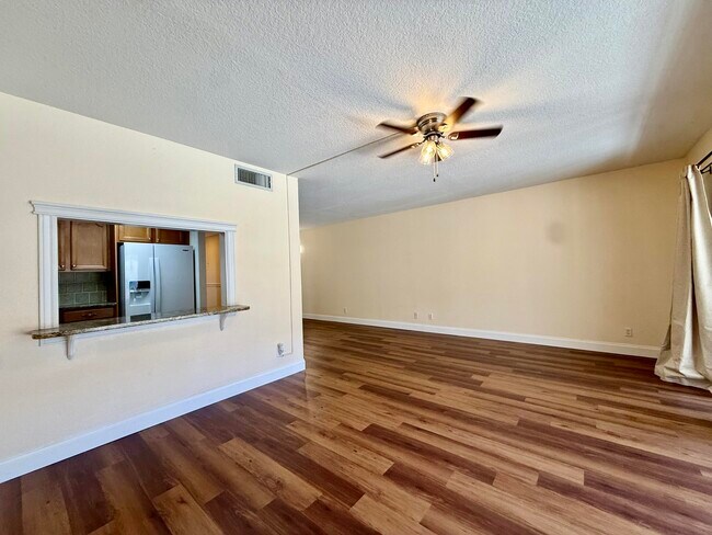 Photo - 342 Southwind Dr Unit 122