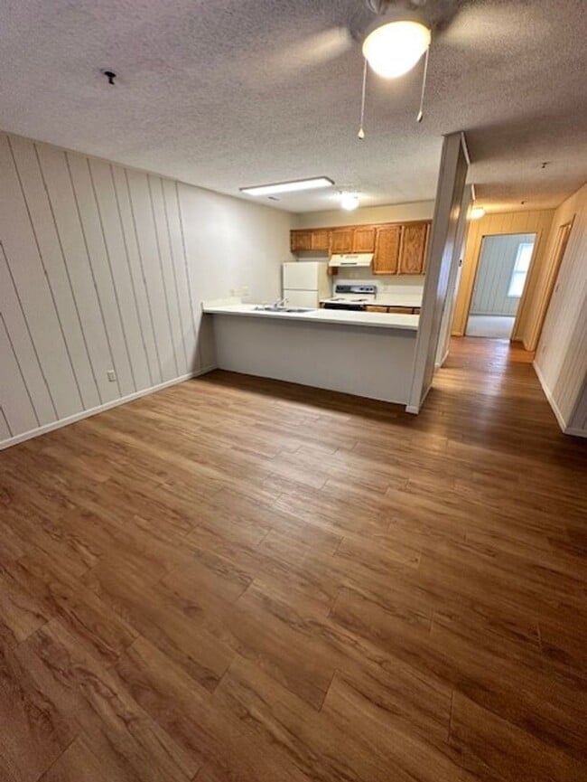 Photo - 217 Broad St