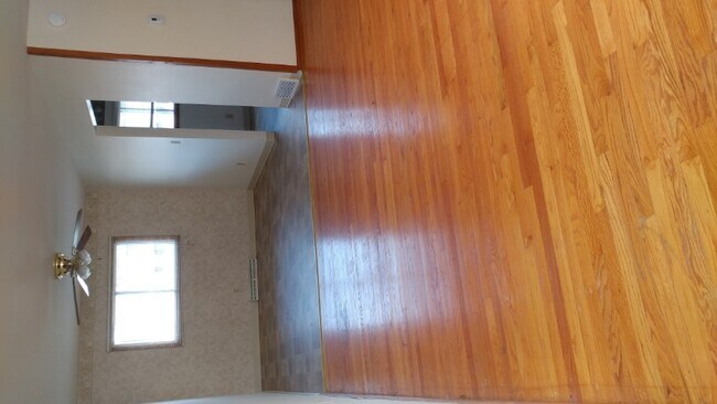 Photo - 2701C Halsted Rd