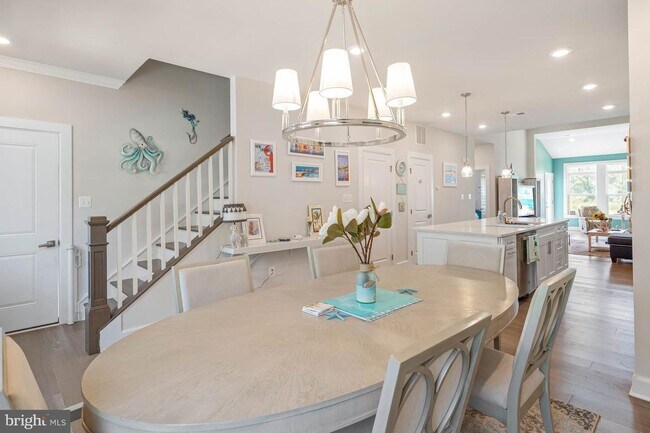 Photo - 33789 Freeport Dr