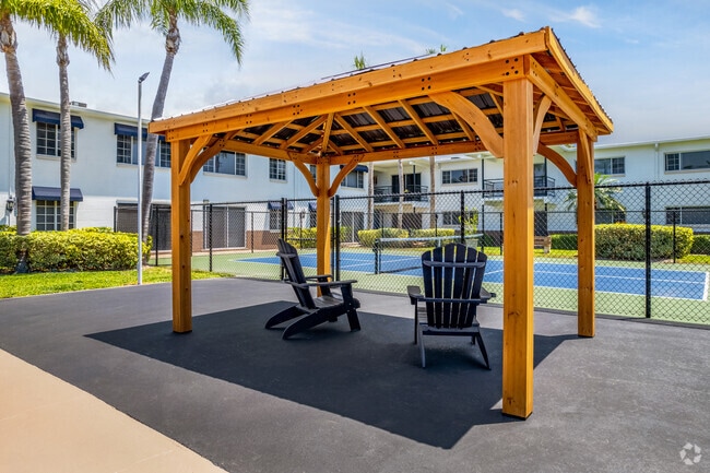 Luxury Villa Destinations - My Private Villas - Luxury Apartments With Private Log Gazebos