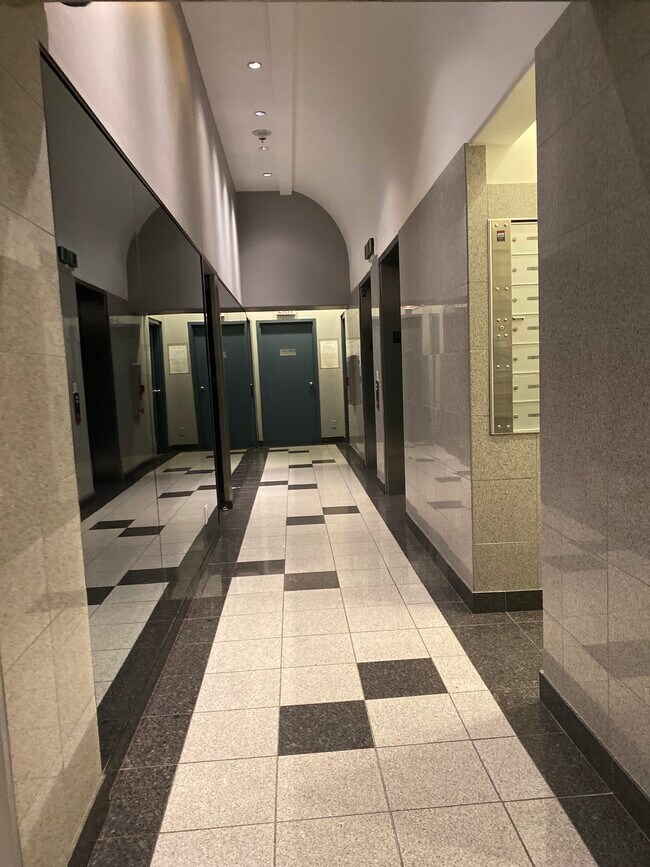 Photo - 819 Hamilton St Unit 1205