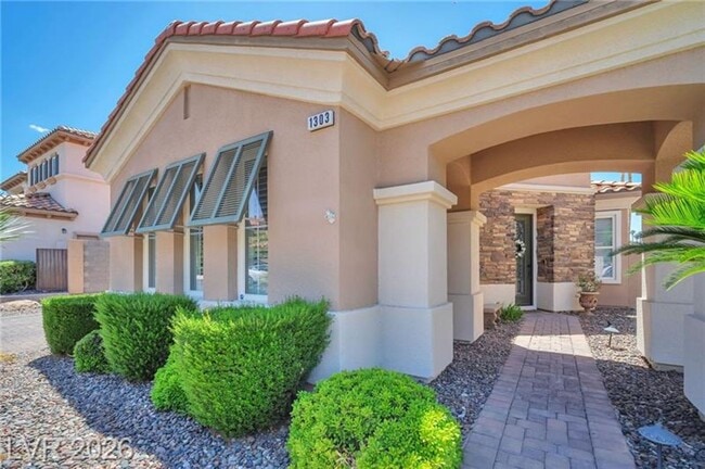 Photo - LUXURY HOME IN SEVEN HILLS