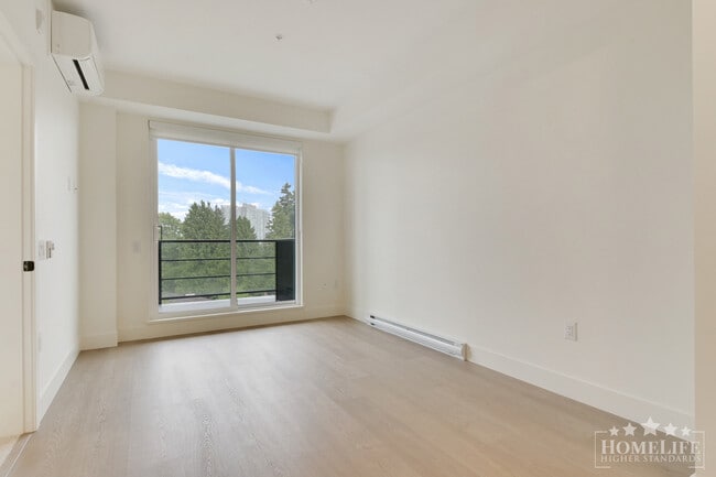 Photo - Brand New Top Floor 1 Bedroom Condo for Rent at City Corners in Surrey Unit 617
