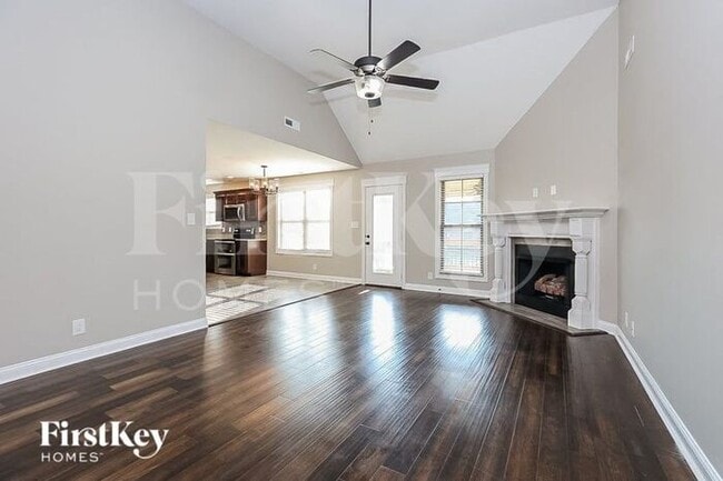 Photo - 718 Rushville Dr