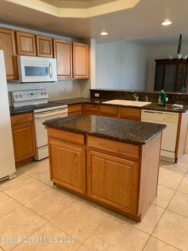 Photo - 817 Mystic Dr Unit B410