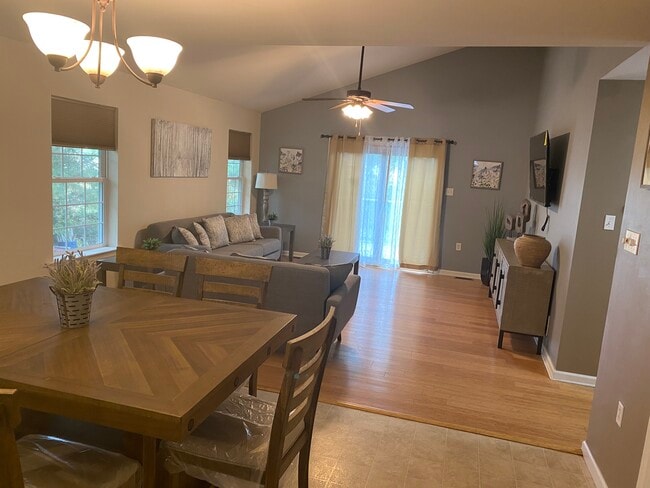 Photo - 115 Muhlenberg Ave